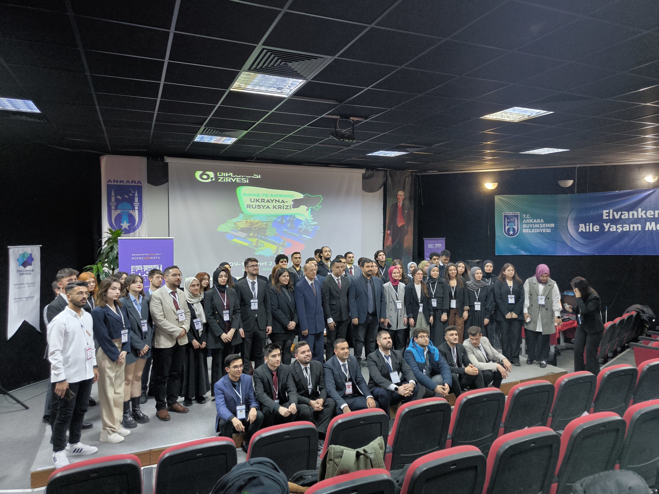 VI. Diplomasi Zirvesi toplu kapanış karesi
